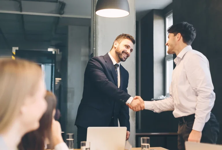 AT-170-x-100-px-780-x-520-px (1)